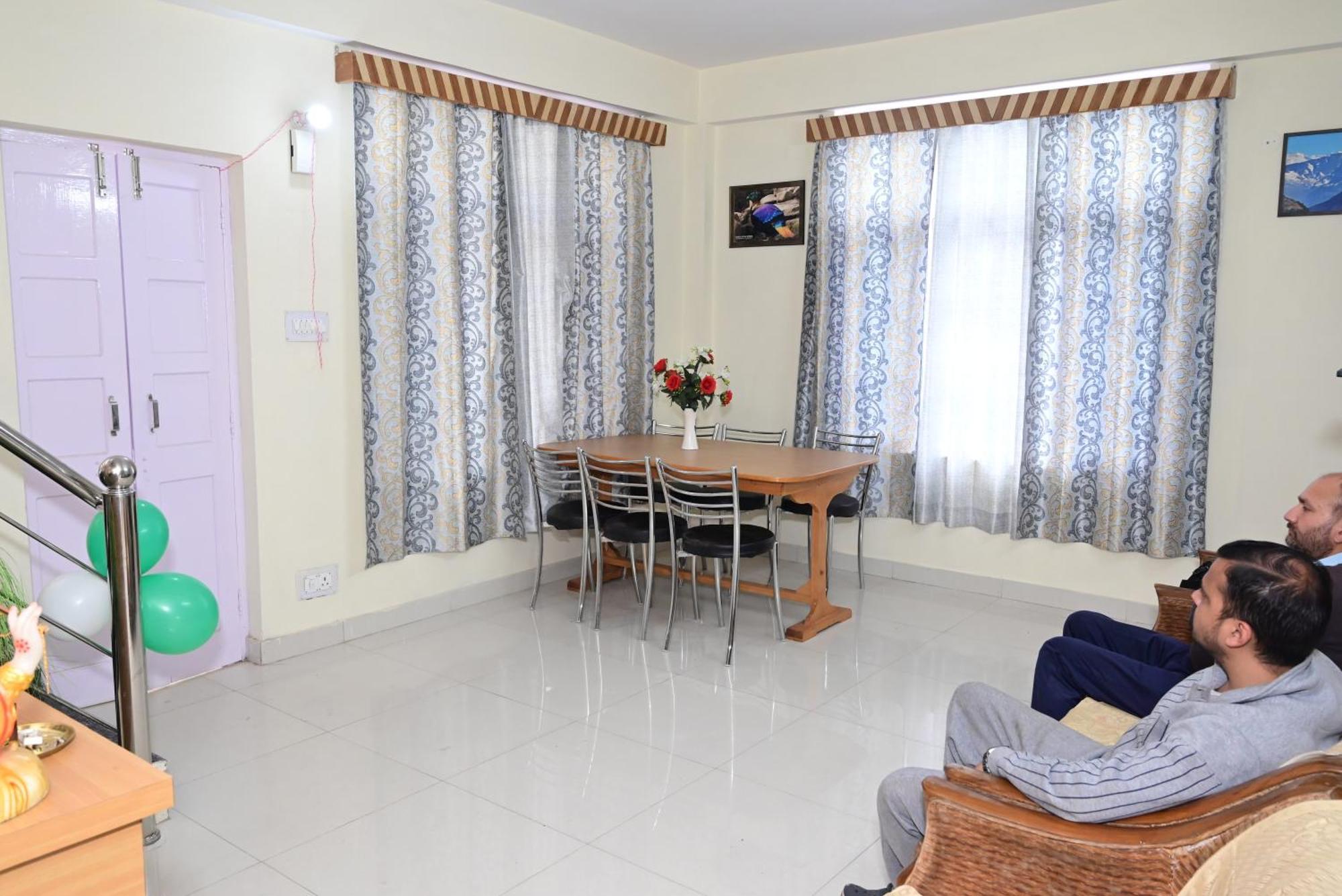 Krishna B&B Near Mall Road Shimla Exterior foto