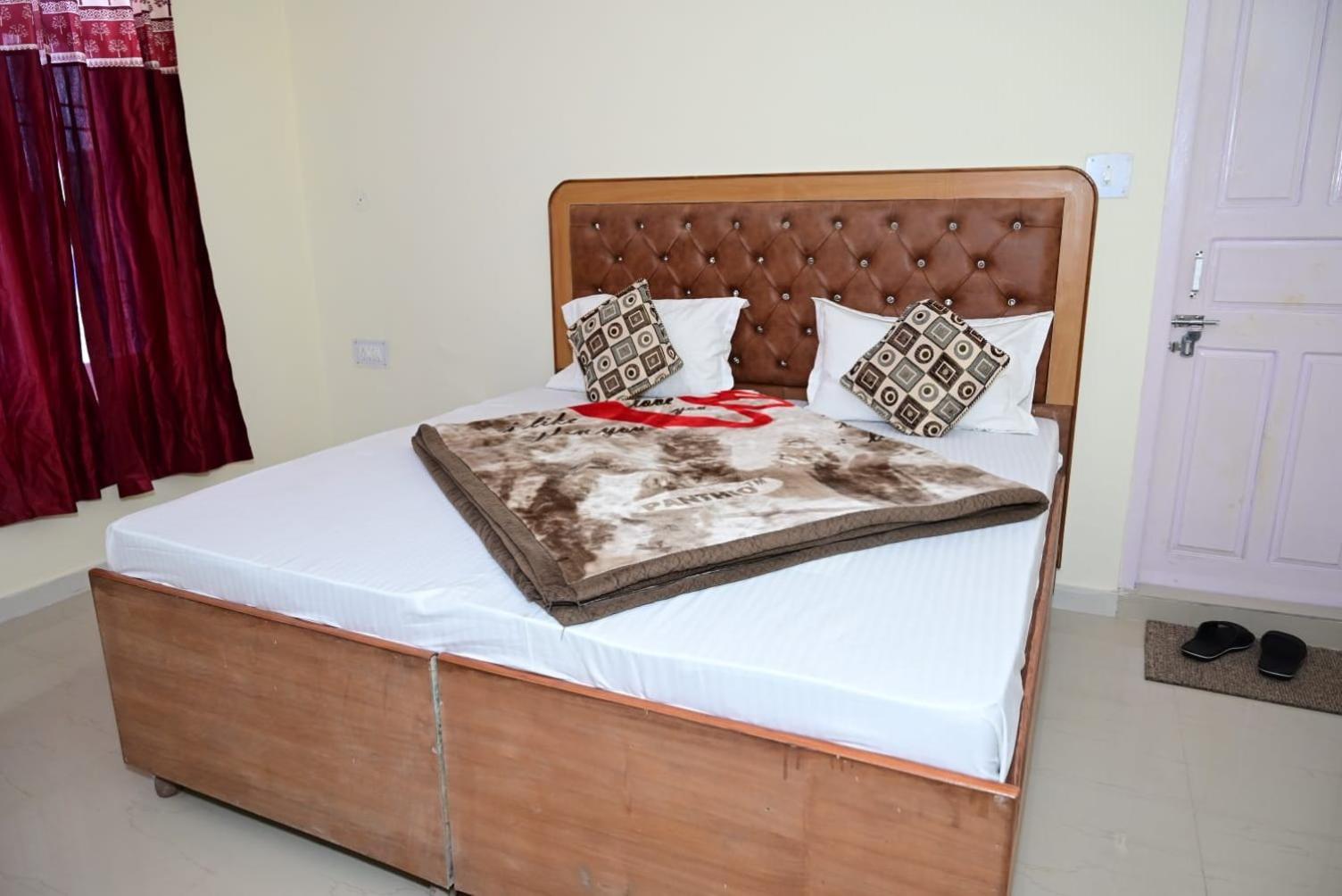 Krishna B&B Near Mall Road Shimla Exterior foto